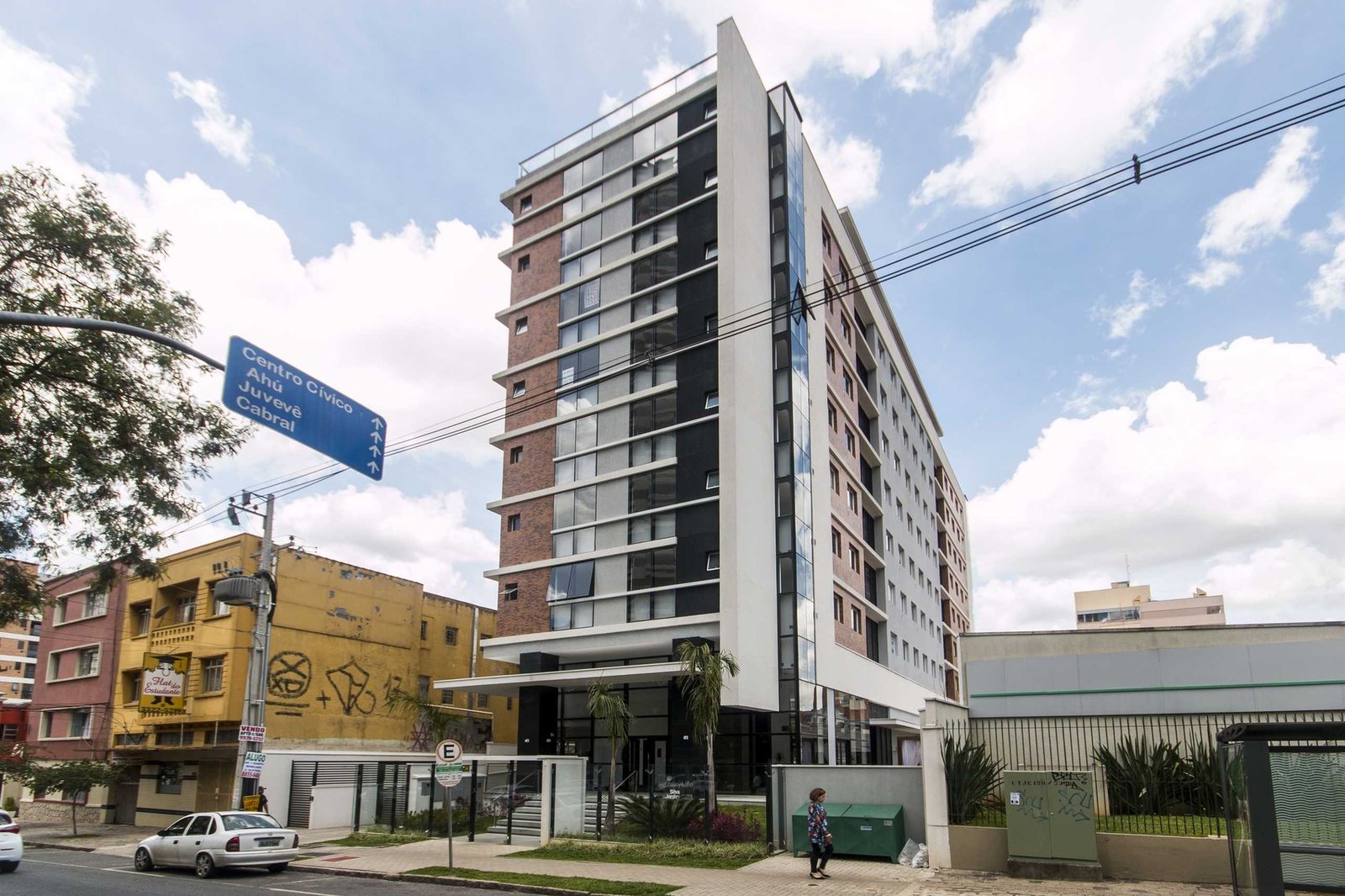 Building image 1