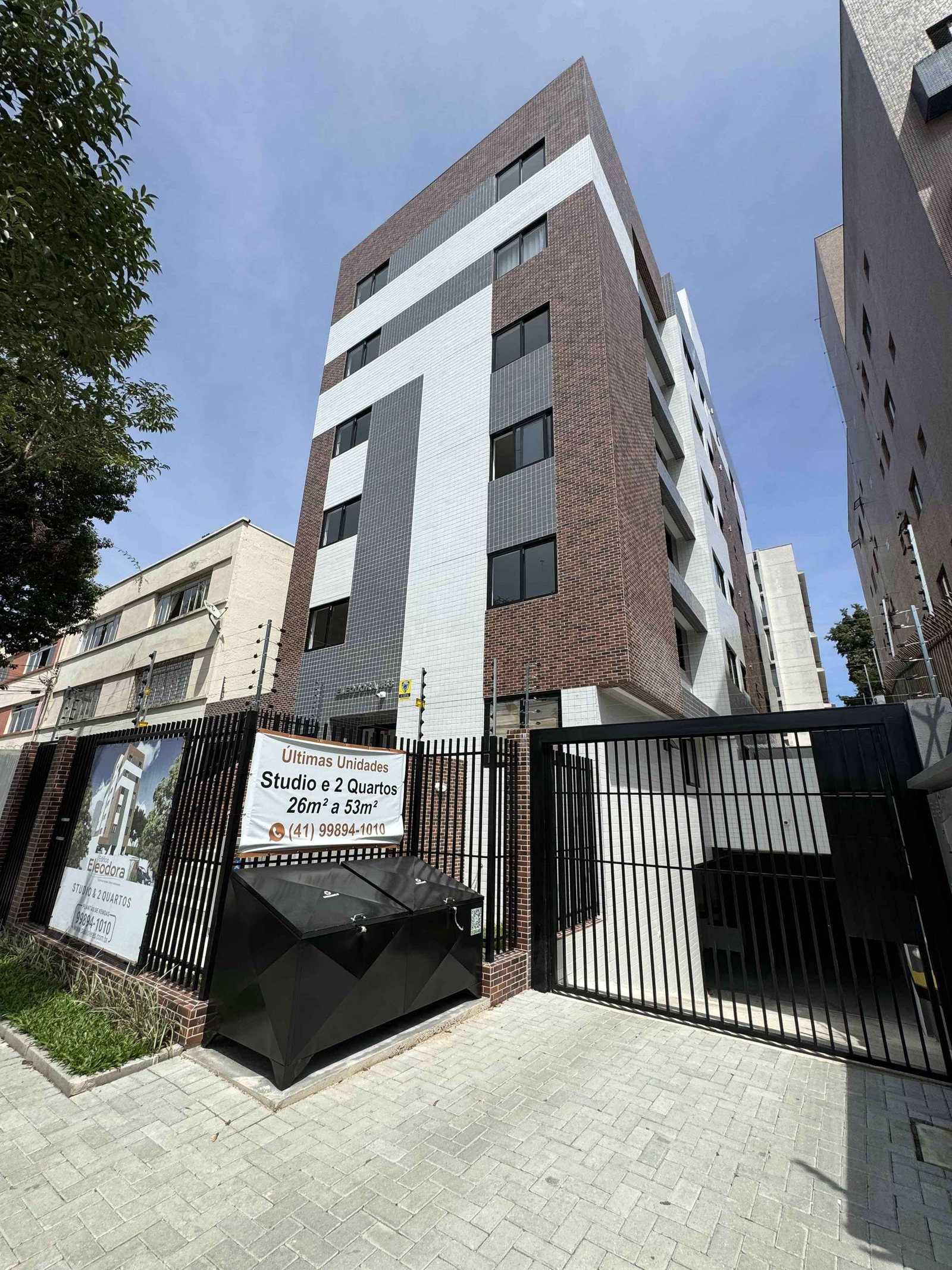 Building image 2