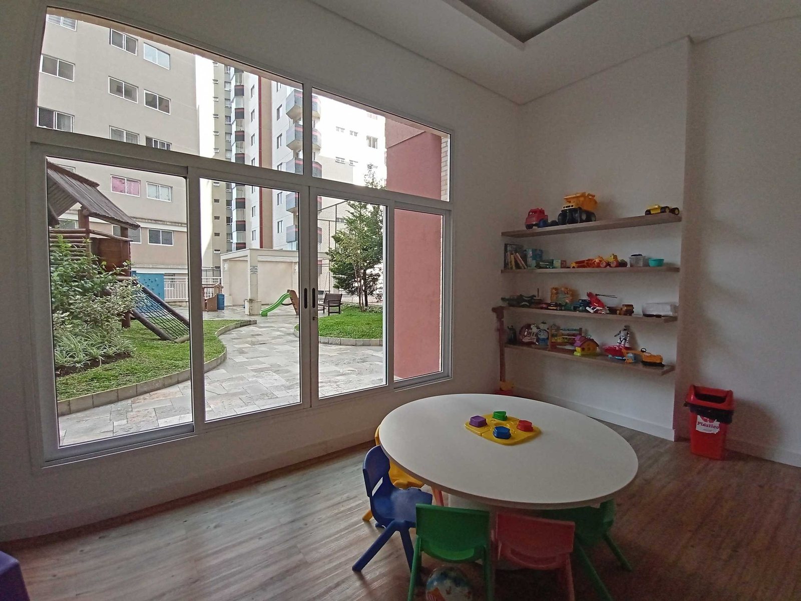 Building image 6
