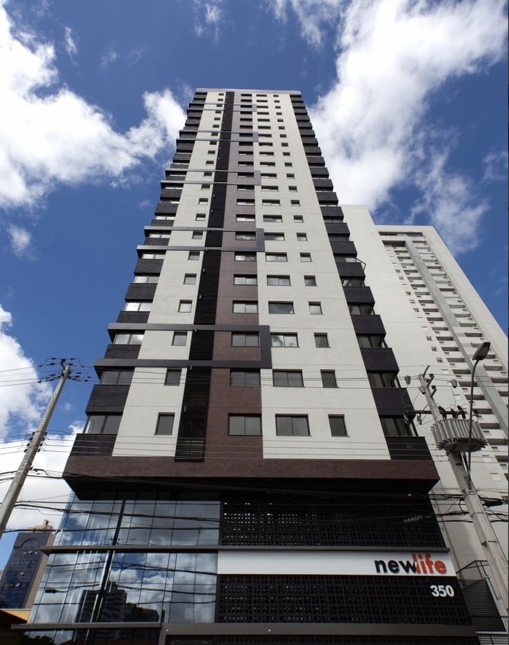Building image 1