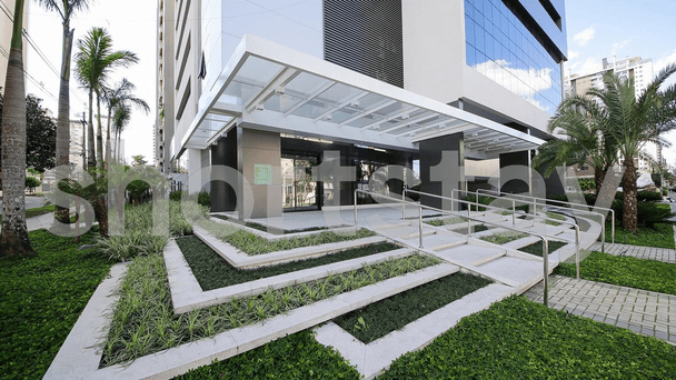 Building image 1