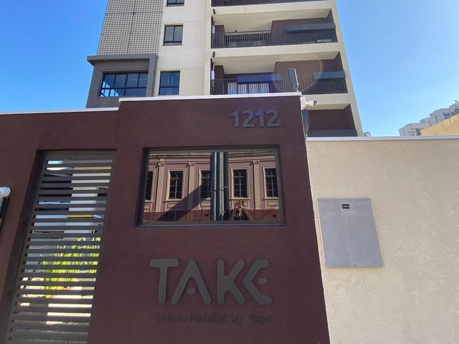Building image 1