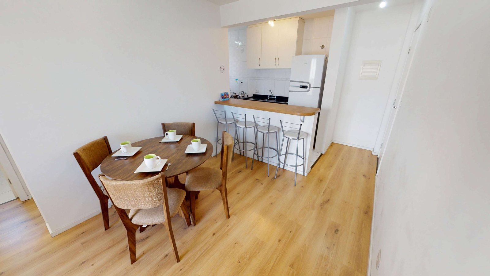 Via Lactea — furnished 2-bedroom apartment, Centro, Curitiba – photo 1